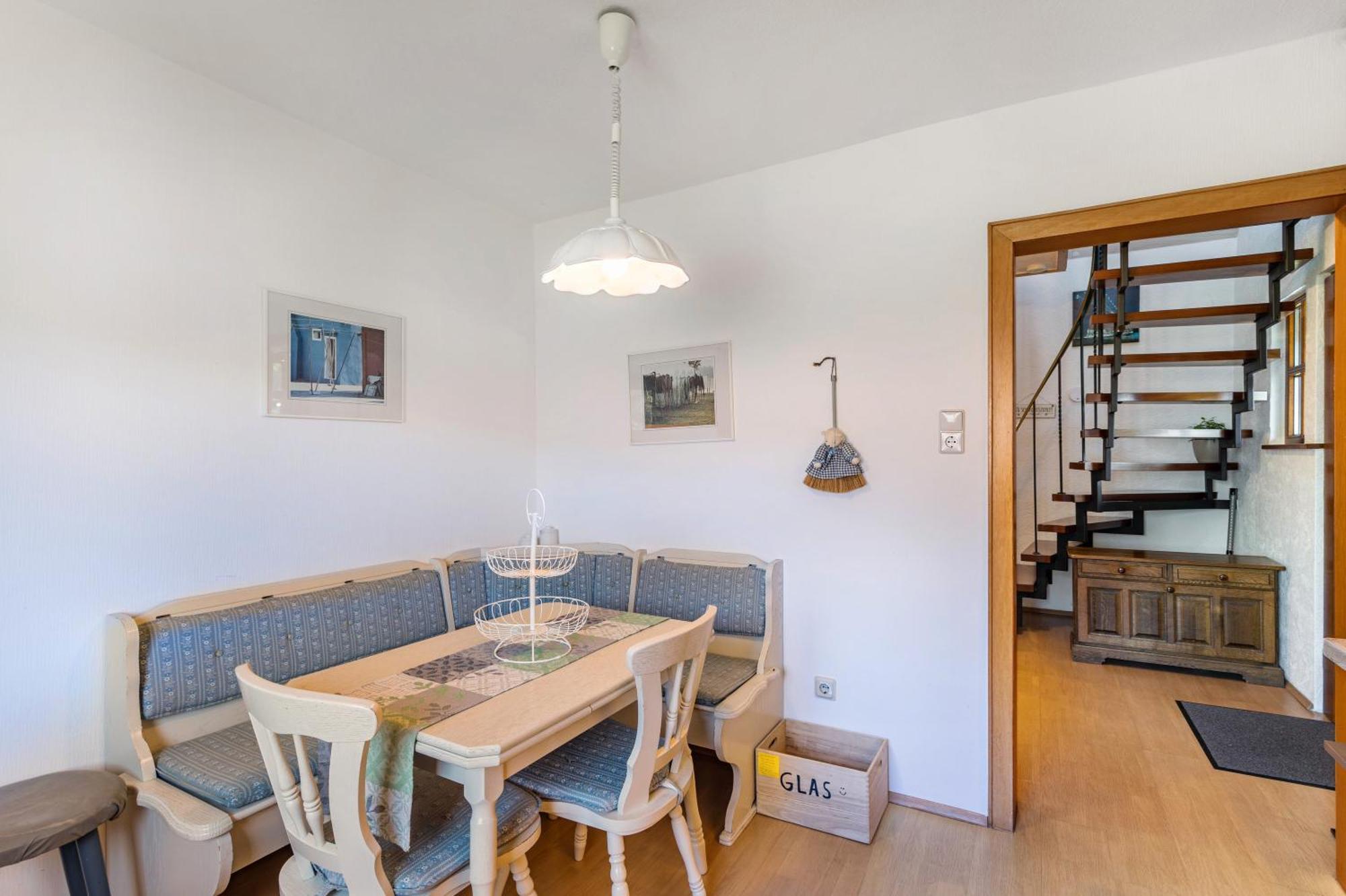 メーデバッハ Haus Waldesruhヴィラ エクステリア 写真