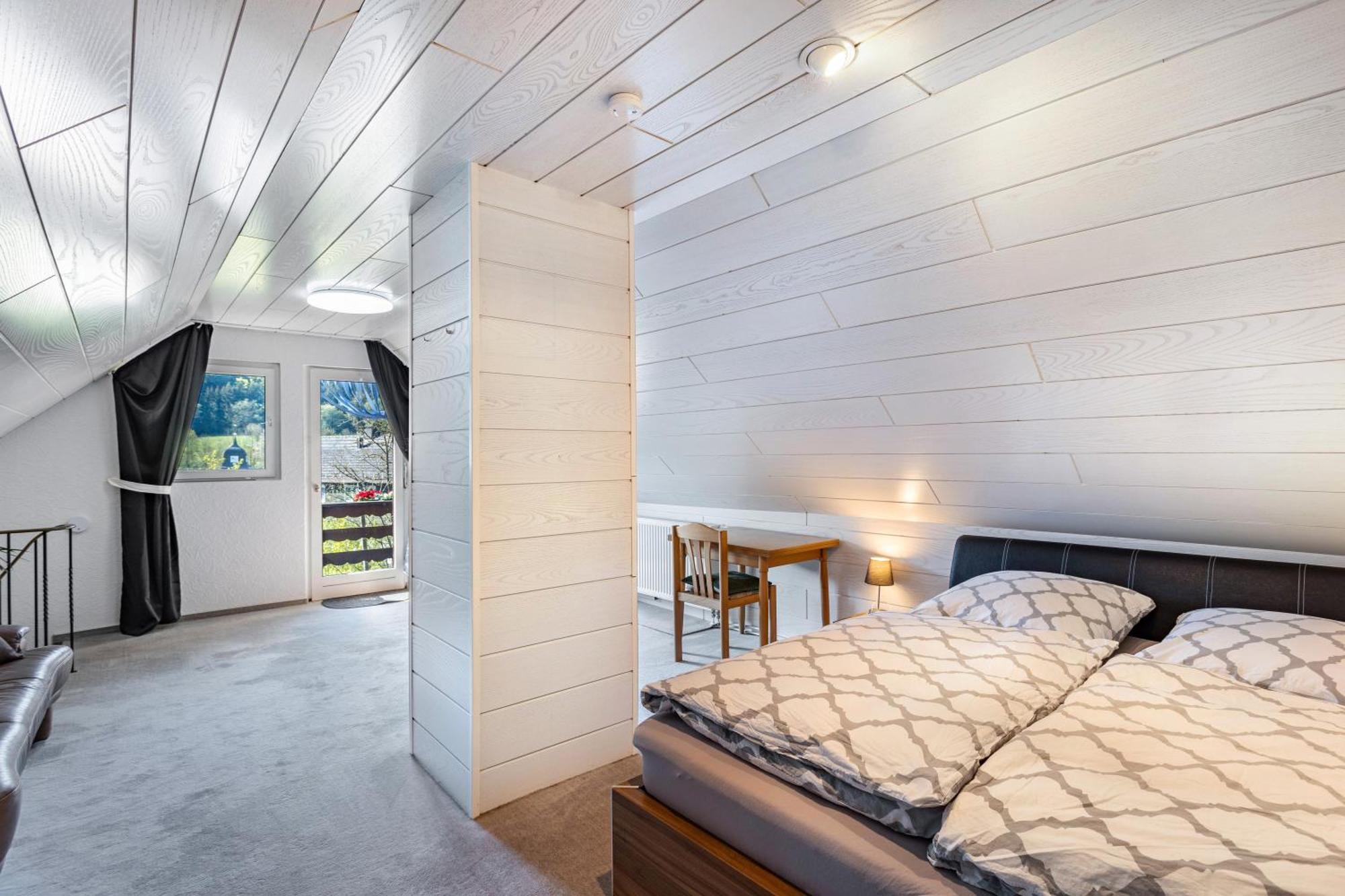 メーデバッハ Haus Waldesruhヴィラ エクステリア 写真